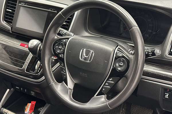 2017 Honda Odyssey VTi-L 5th Gen
