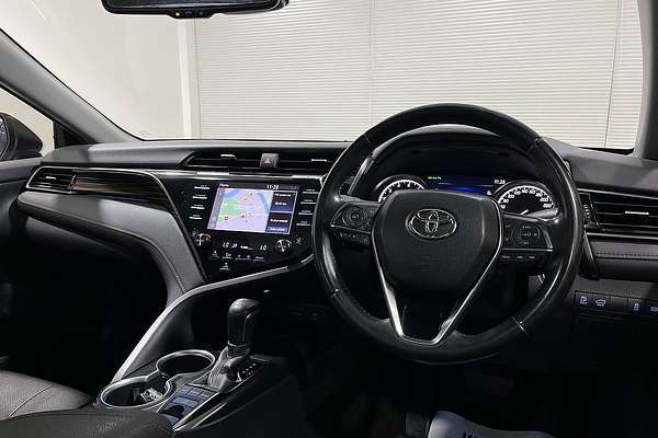 2019 Toyota Camry SL GSV70R