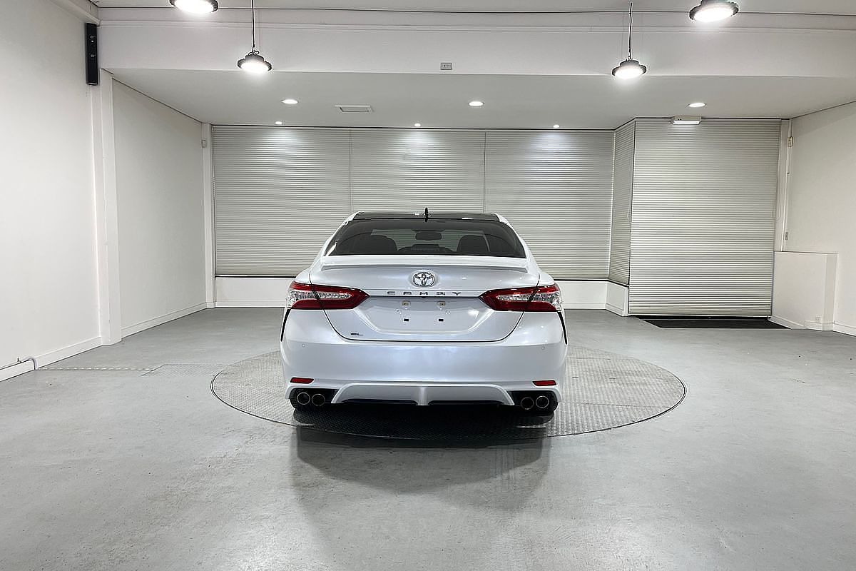 2019 Toyota Camry SL GSV70R