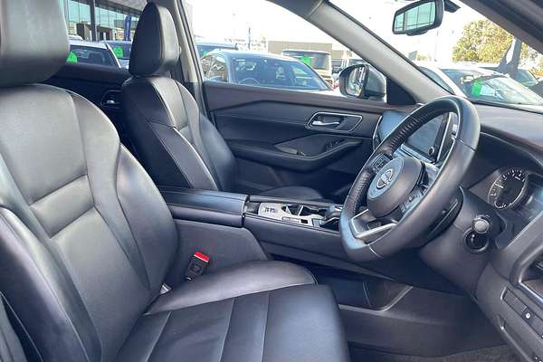 2023 Nissan X-TRAIL ST-L T33