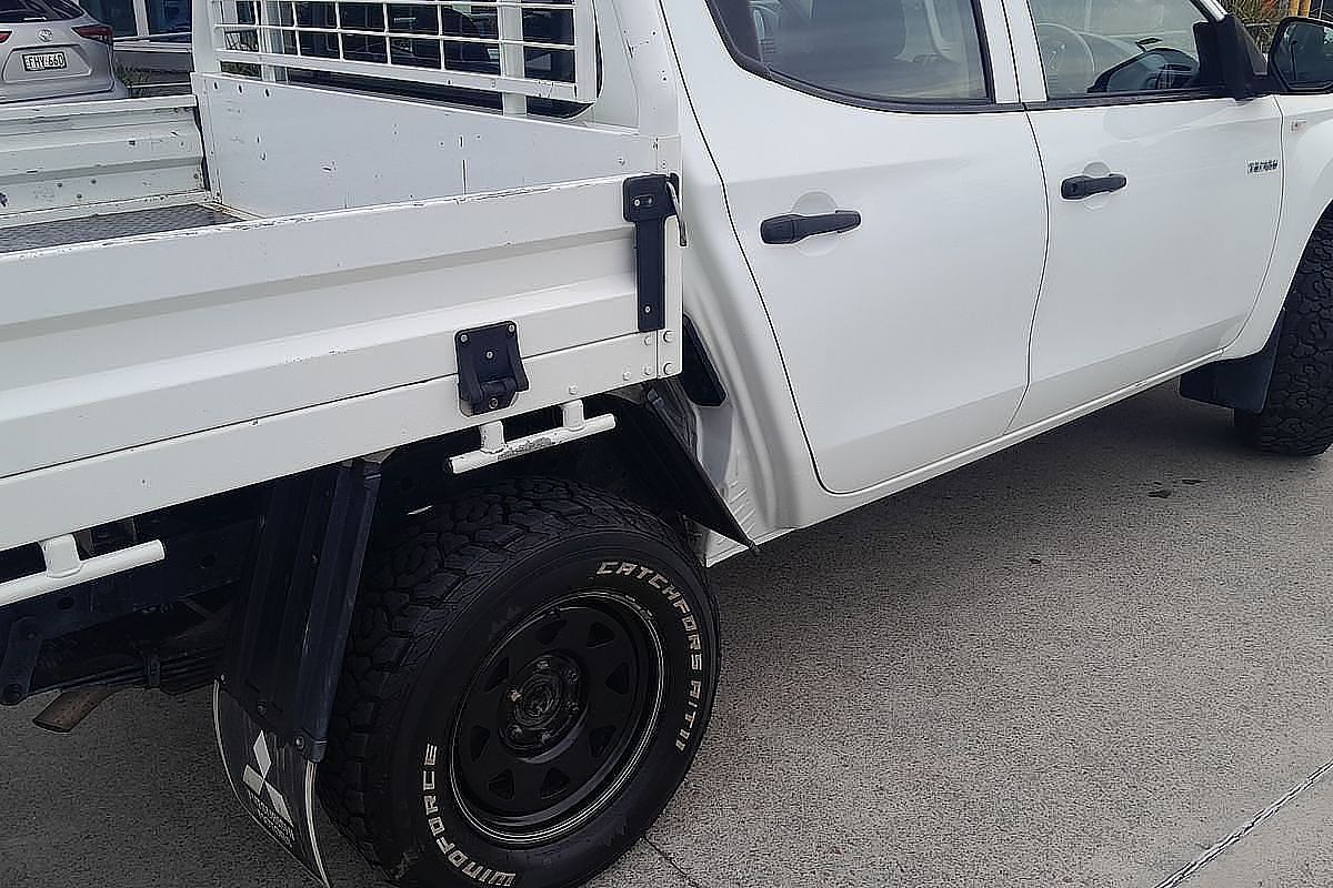 2019 Mitsubishi Triton GLX ADAS MR 4X4