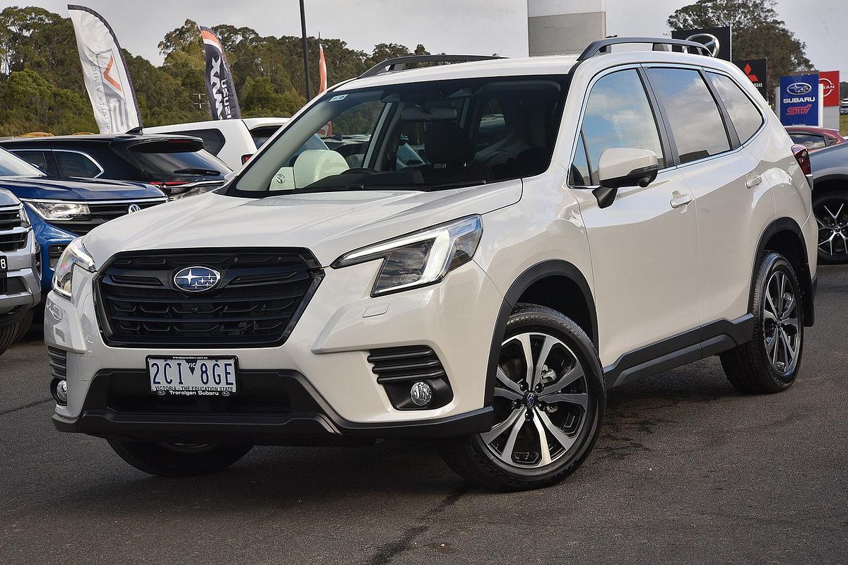 2023 Subaru Forester 2.5i Premium S5