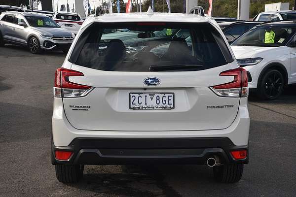 2023 Subaru Forester 2.5i Premium S5
