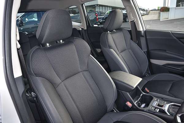 2023 Subaru Forester 2.5i Premium S5