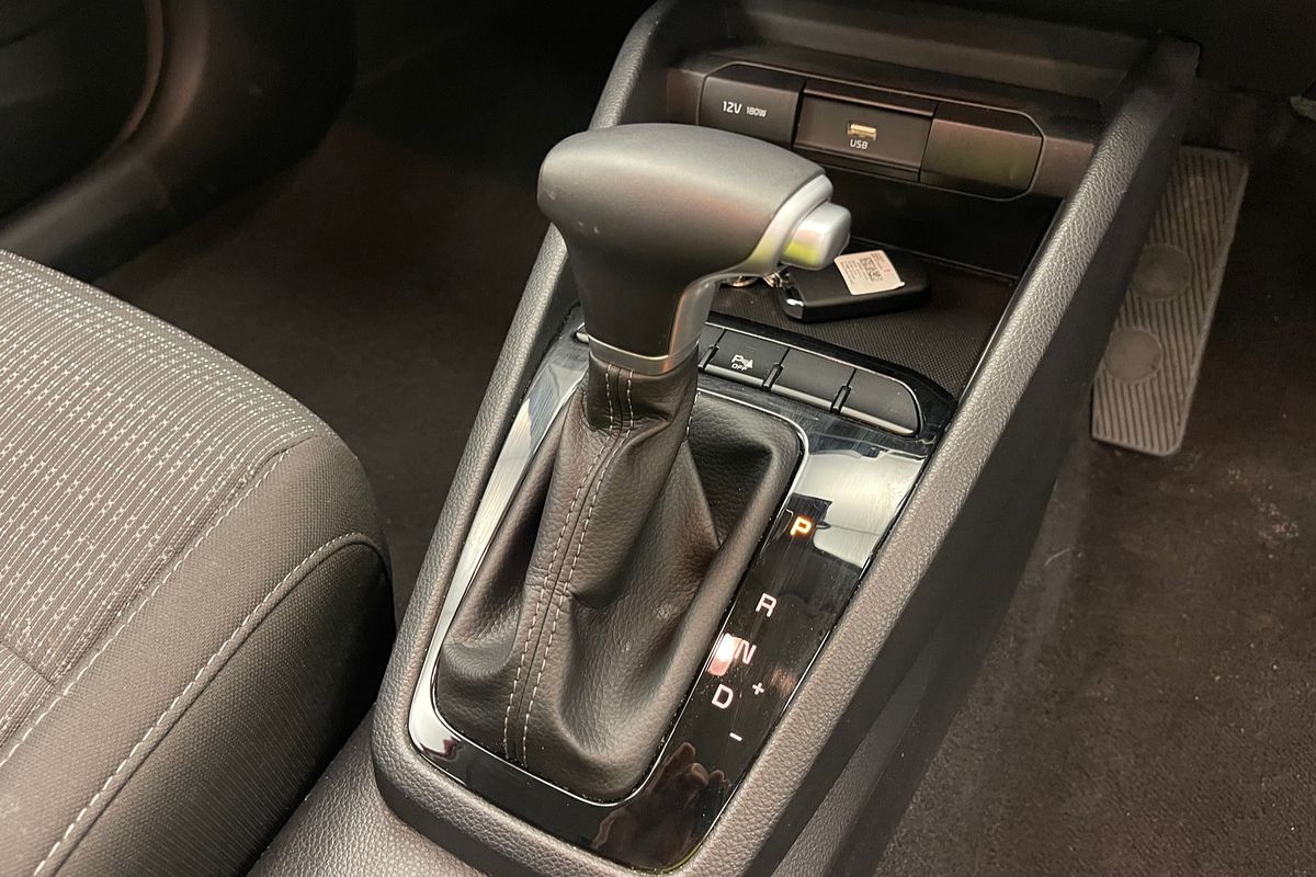 2024 Kia Stonic Sport YB