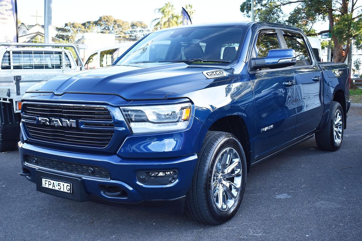 2023 RAM 1500 Laramie Sport RamBox DT 4X4 SWB