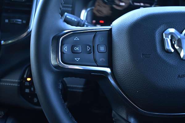 2023 RAM 1500 Laramie Sport RamBox DT 4X4 SWB