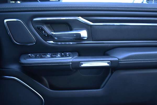 2023 RAM 1500 Laramie Sport RamBox DT 4X4 SWB