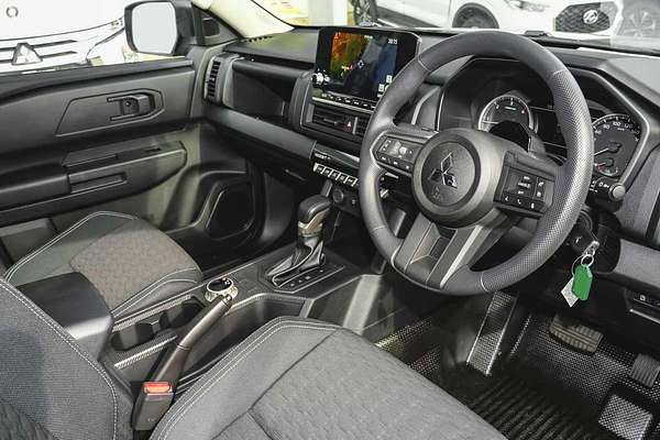 2024 Mitsubishi Triton GLX MV 4X4