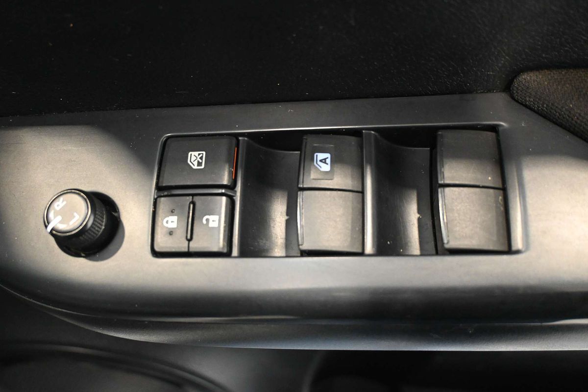 2022 Toyota Hilux SR GUN126R 4X4
