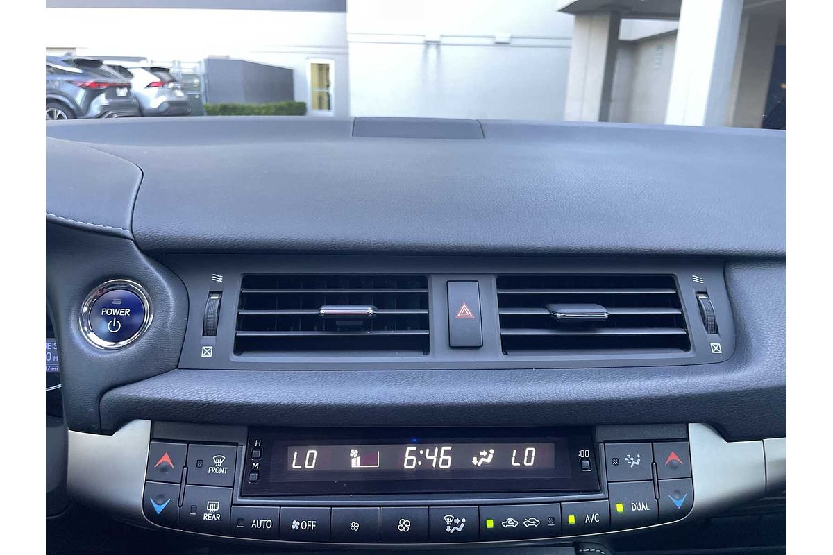 2015 Lexus CT Hybrid
