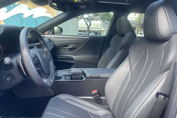 2022 Lexus ES F SPORT