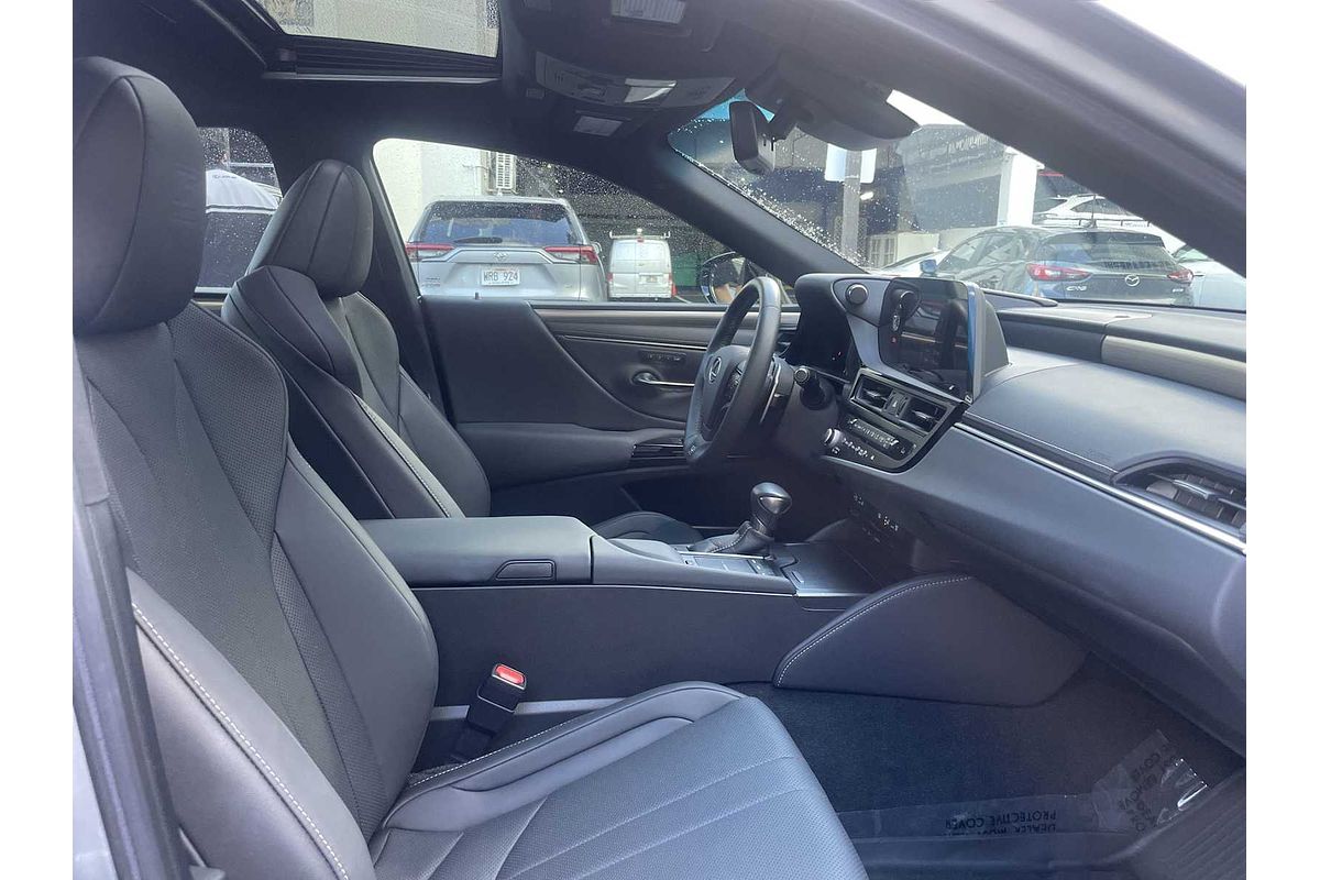 2022 Lexus ES F SPORT