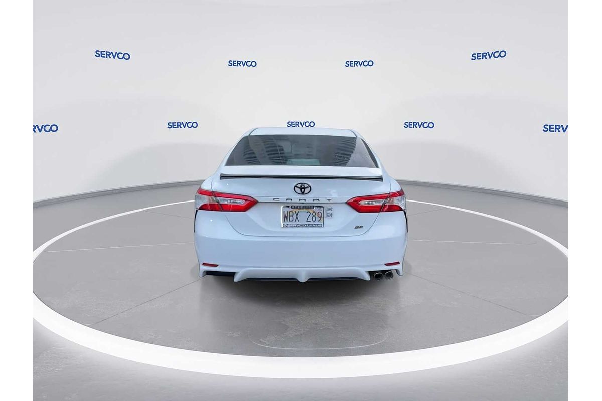 2020 Toyota Camry SE