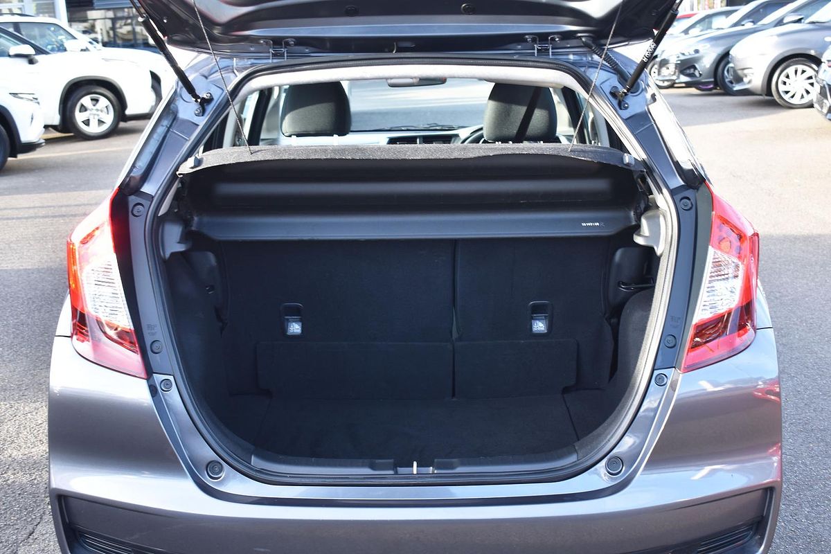 2019 Honda Jazz VTi GF