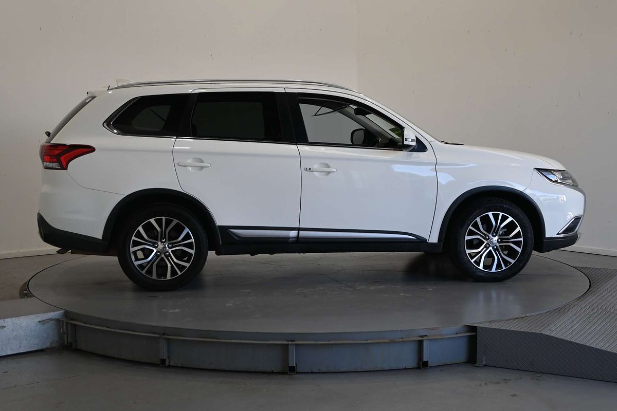 2018 Mitsubishi Outlander LS ZL
