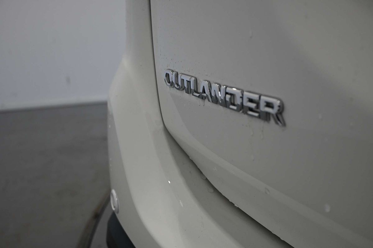 2018 Mitsubishi Outlander LS ZL