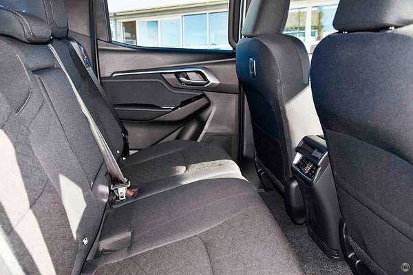 2025 Isuzu D-MAX LS-U 4X4