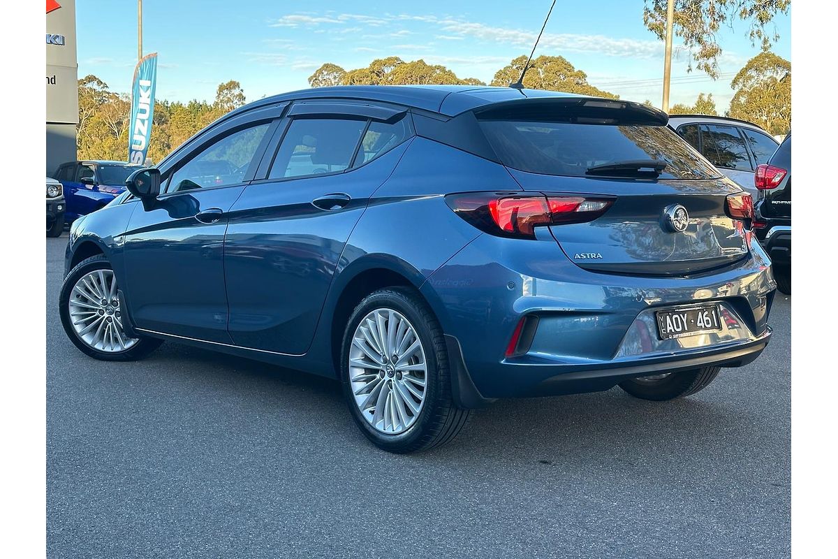 2017 Holden Astra R BK