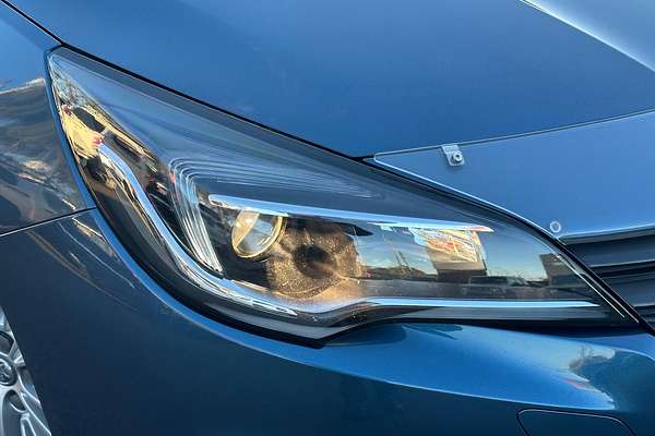 2017 Holden Astra R BK