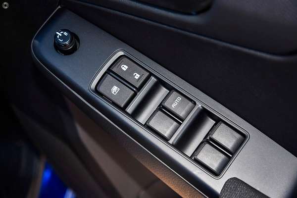 2025 Isuzu D-MAX SX 4X4