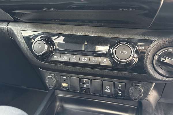 2021 Toyota Hilux Rogue GUN126R 4X4