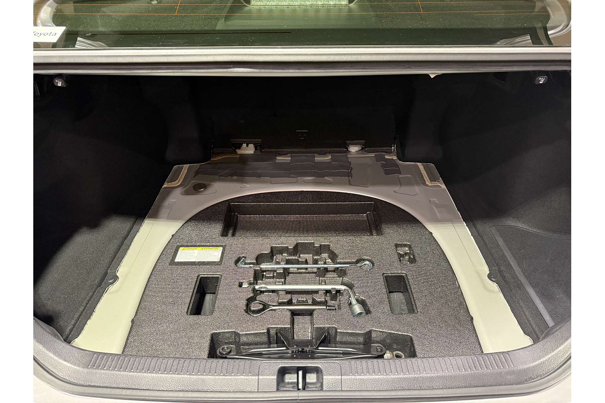 2024 Toyota Camry Ascent AXVH70R