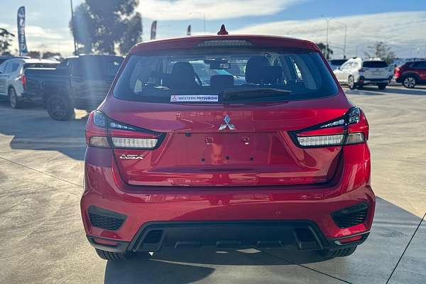 2025 Mitsubishi ASX ES XD