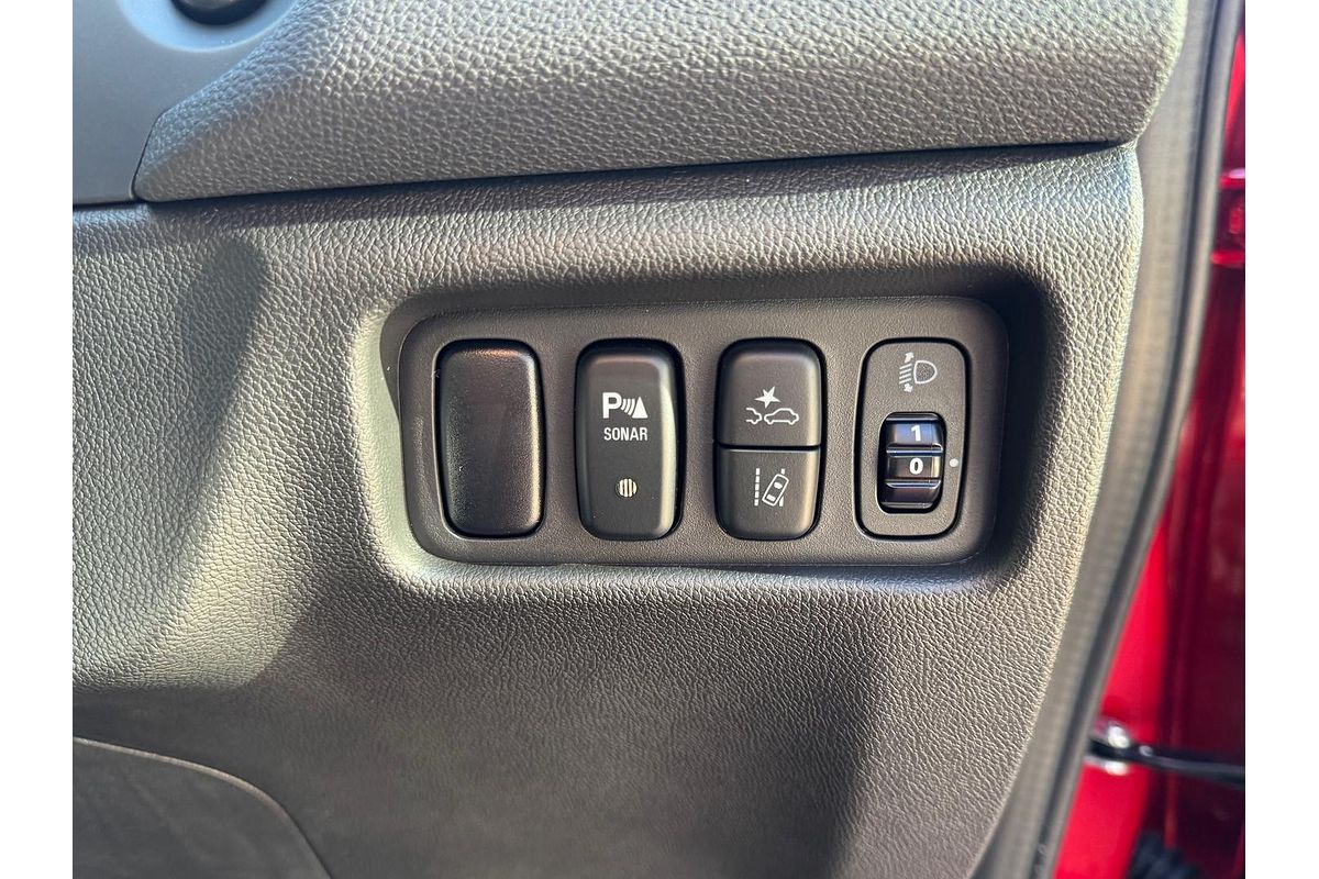 2025 Mitsubishi ASX ES XD