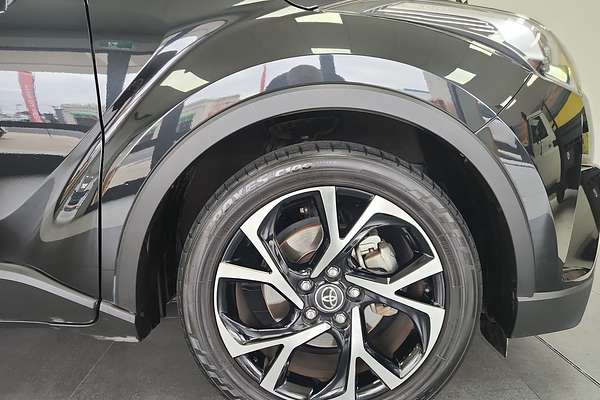 2018 Toyota C-HR Koba NGX10R