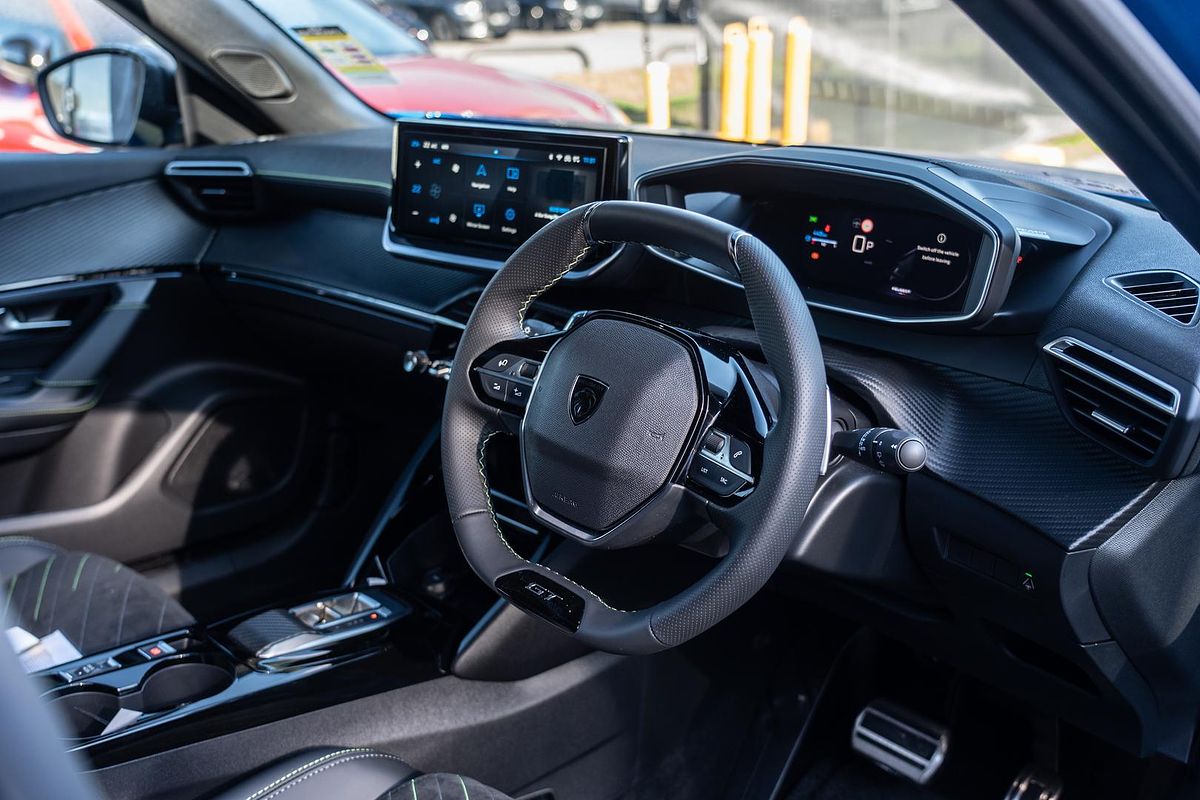 2023 Peugeot 2008 Allure P24