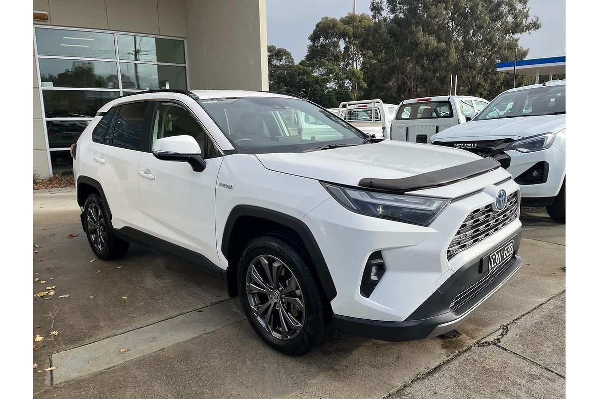 2024 Toyota RAV4 GXL AXAH52R
