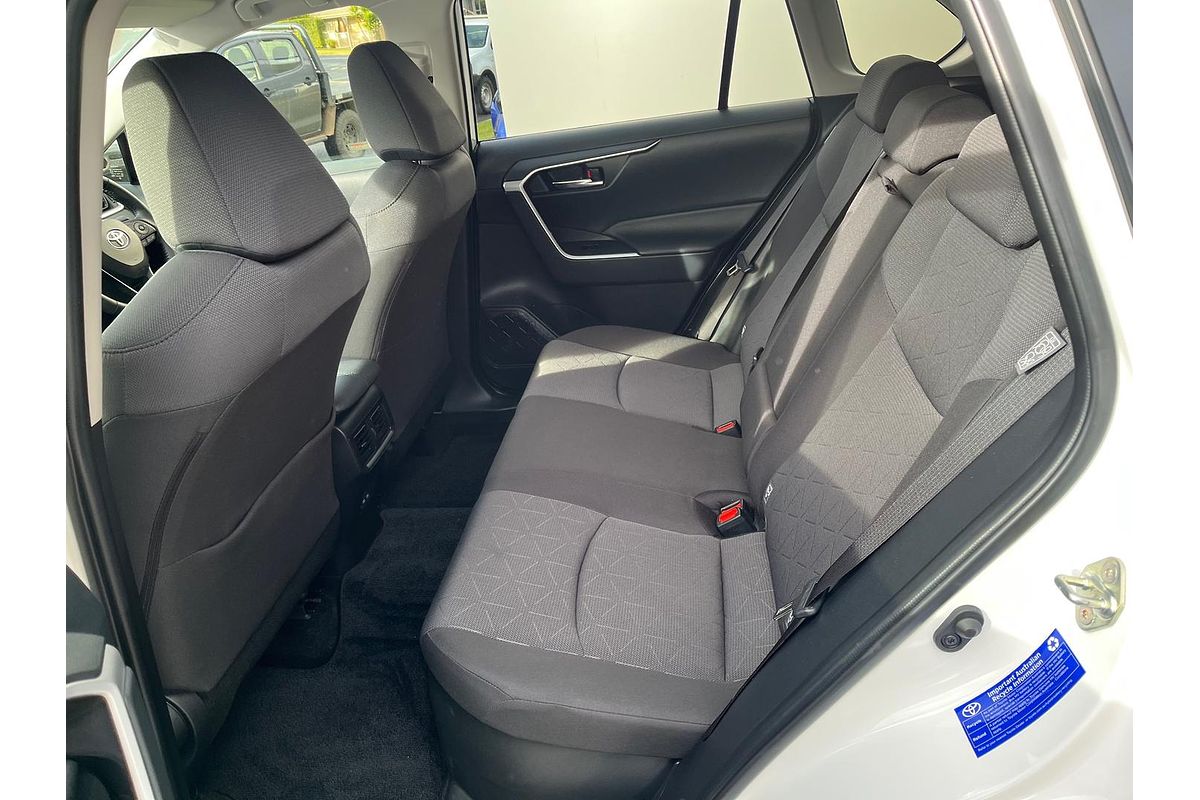 2024 Toyota RAV4 GXL AXAH52R