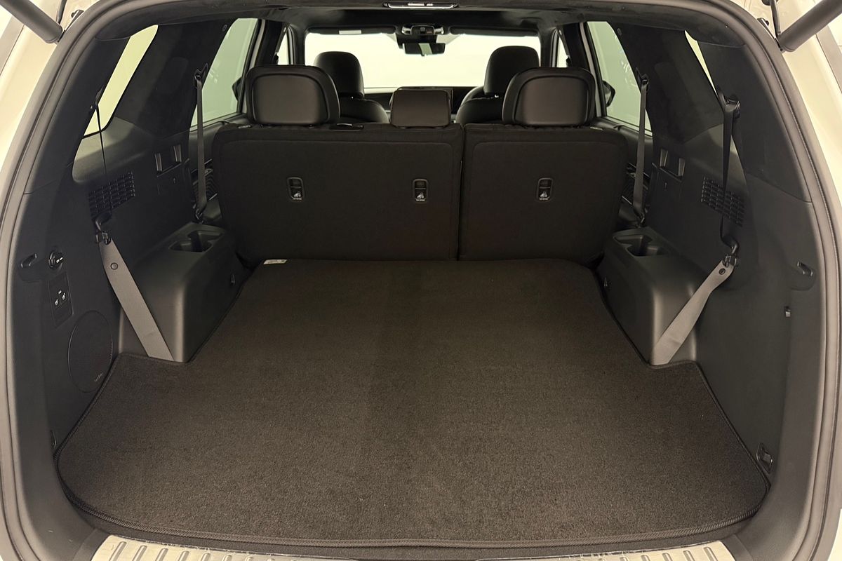 2025 Hyundai Palisade Calligraphy Black Ink LX2.V5