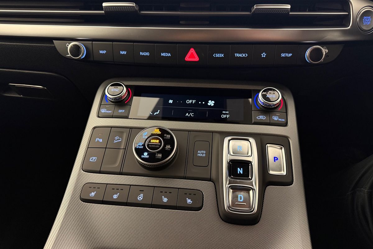 2025 Hyundai Palisade Calligraphy Black Ink LX2.V5