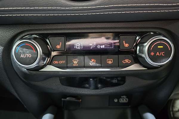 2022 Nissan JUKE ST-L F16