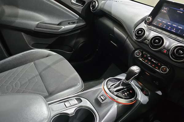 2022 Nissan JUKE ST-L F16