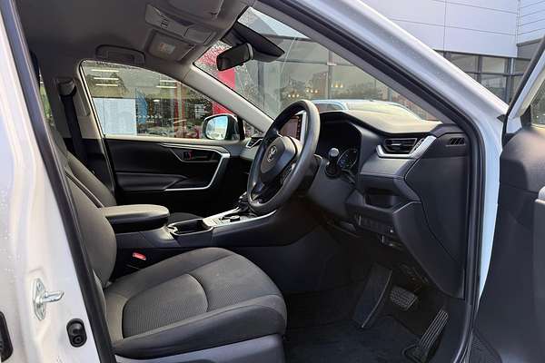 2020 Toyota RAV4 GX AXAH54R