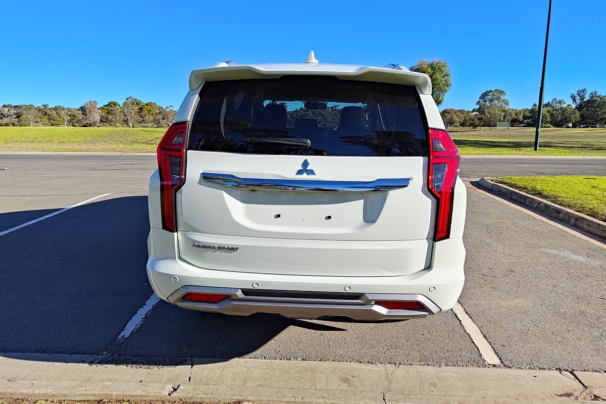 2024 Mitsubishi Pajero Sport Exceed QG