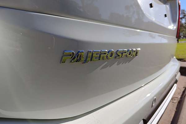 2024 Mitsubishi Pajero Sport Exceed QG