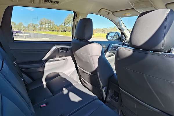 2024 Mitsubishi Pajero Sport Exceed QG