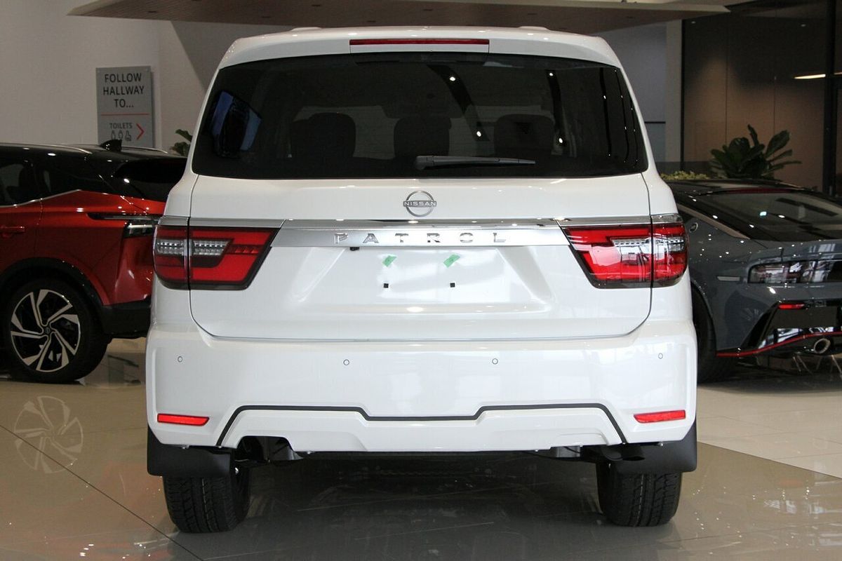 2025 Nissan Patrol Ti Y62