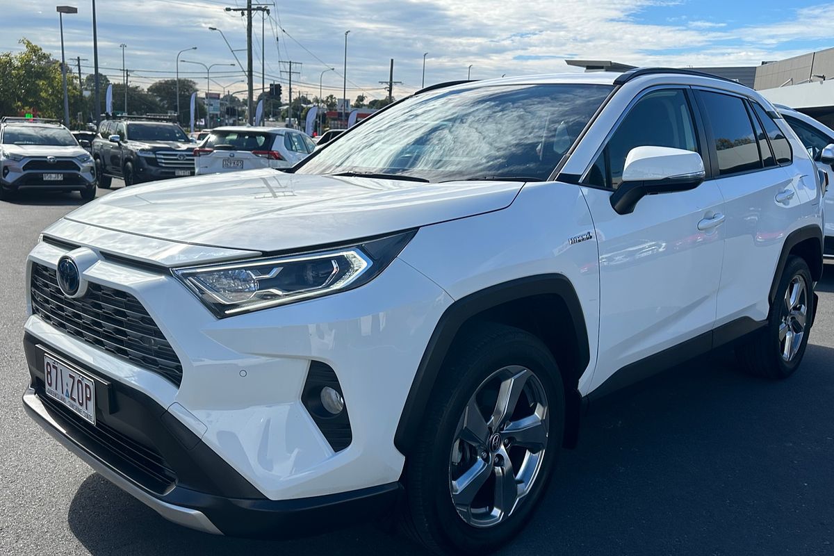 2020 Toyota RAV4 GXL AXAH52R