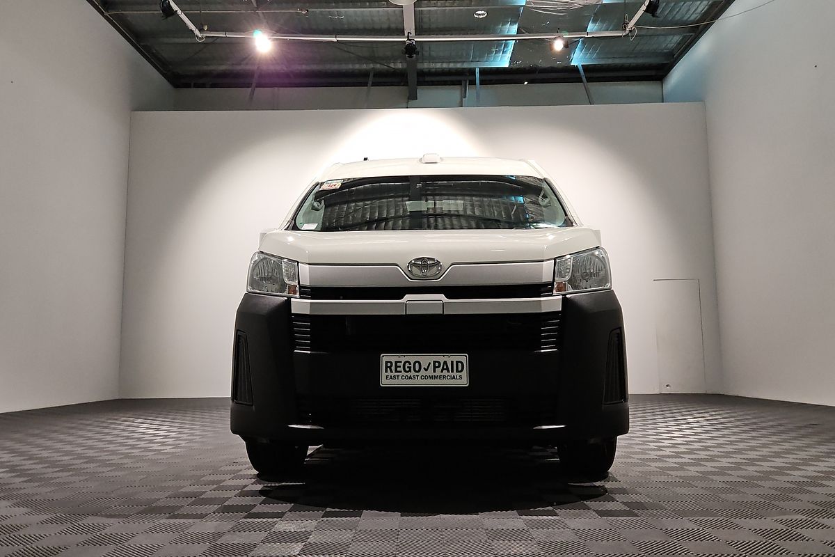 2021 Toyota Hiace Commuter GDH322R