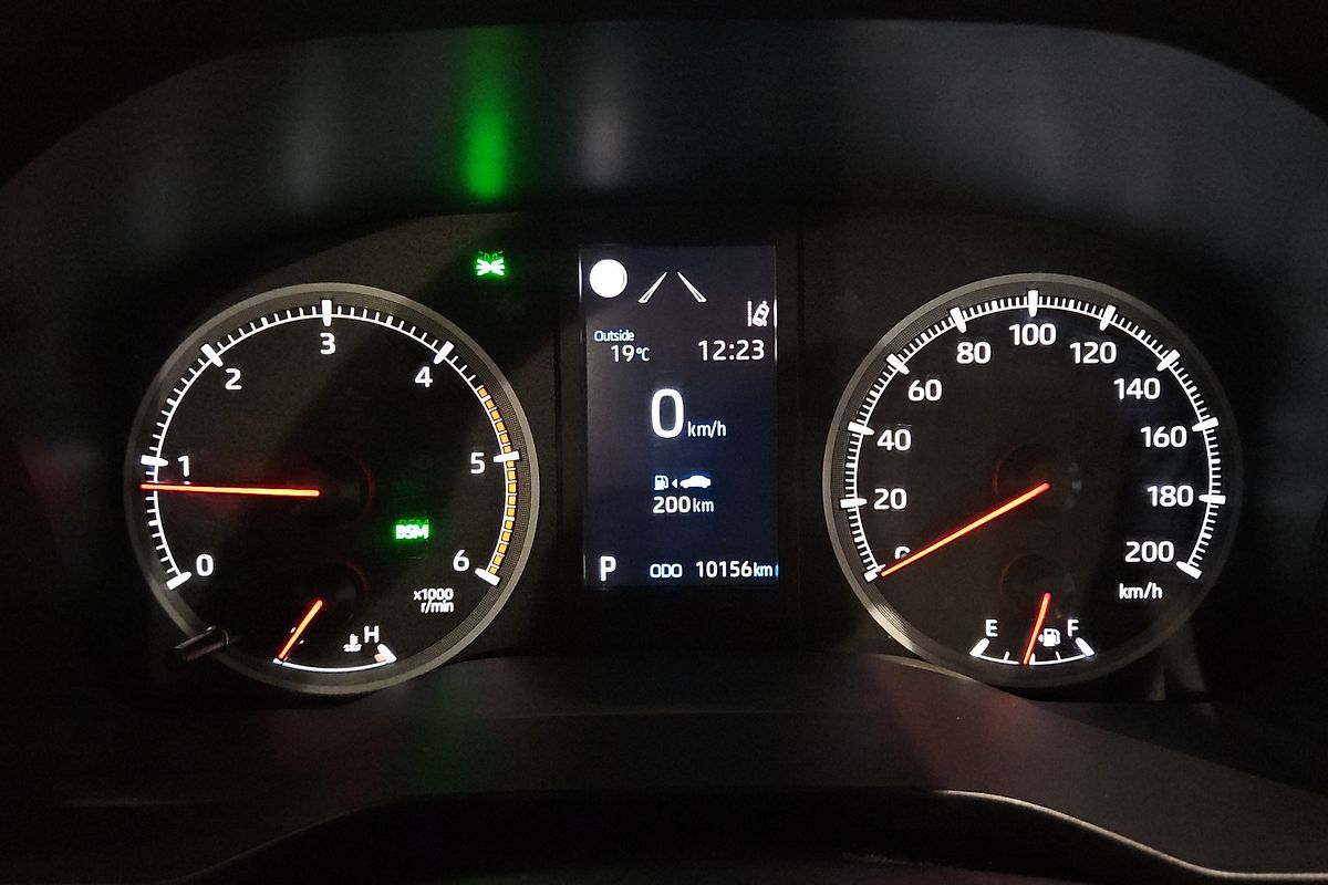 2021 Toyota Hiace Commuter GDH322R