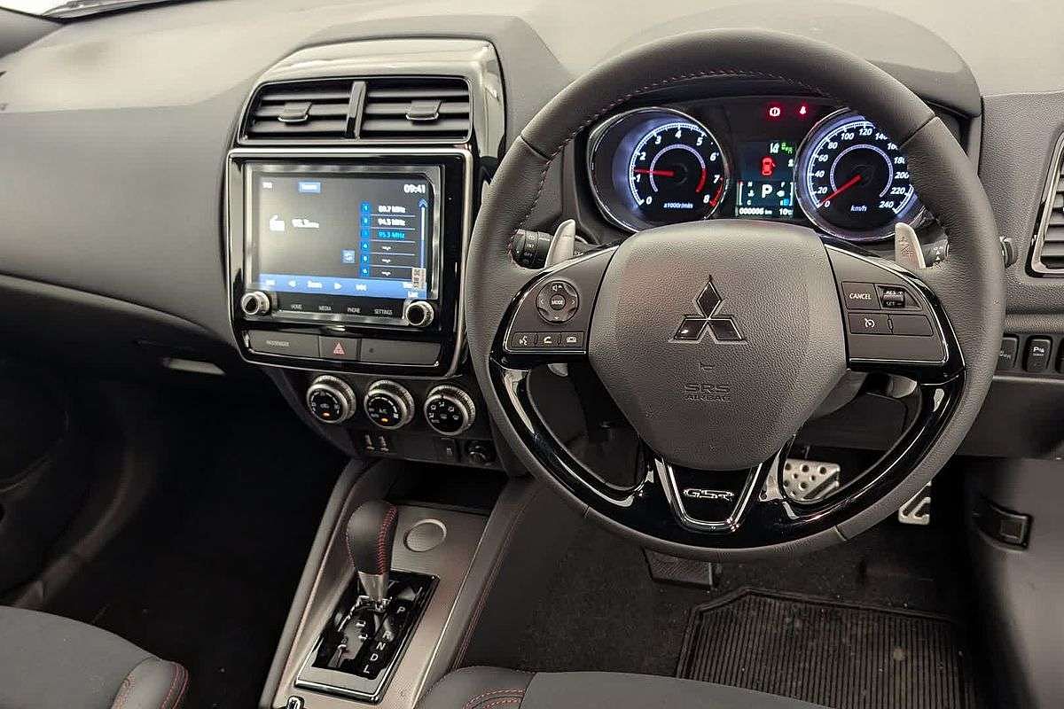 2025 Mitsubishi ASX GSR XD