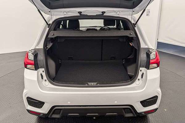2025 Mitsubishi ASX GSR XD