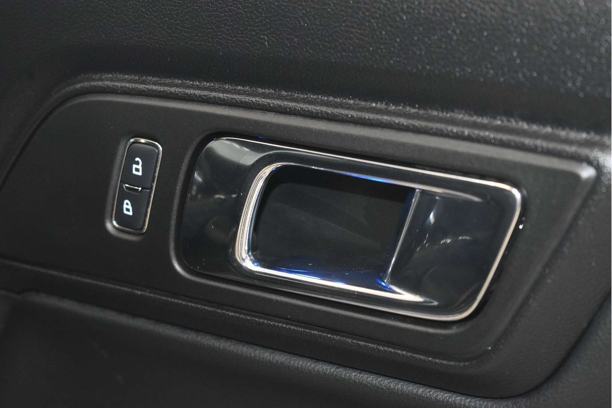 2016 Ford Mustang FM