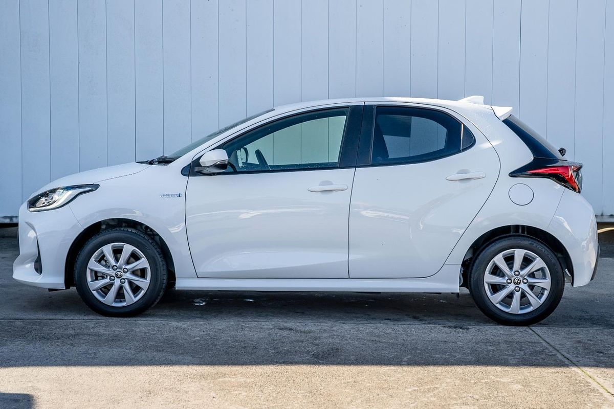 2021 Toyota Yaris SX Hybrid MXPH10R