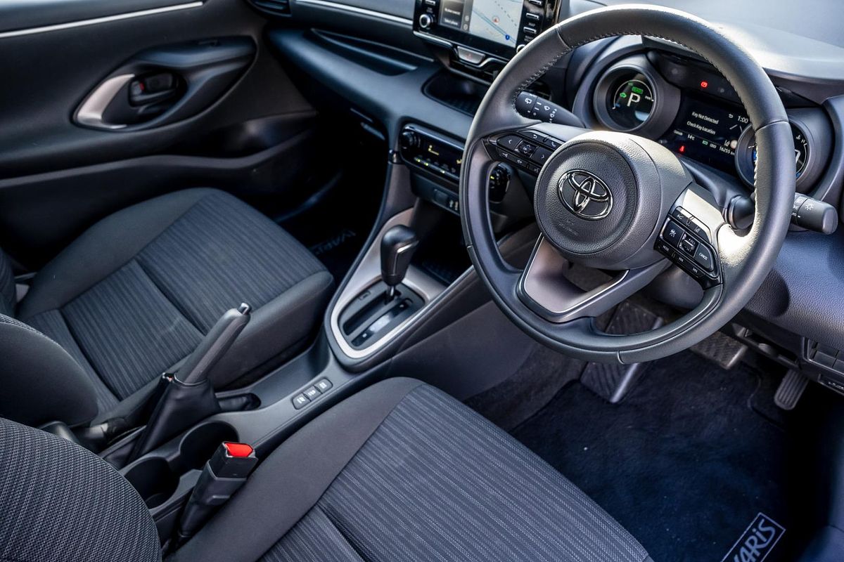 2021 Toyota Yaris SX Hybrid MXPH10R